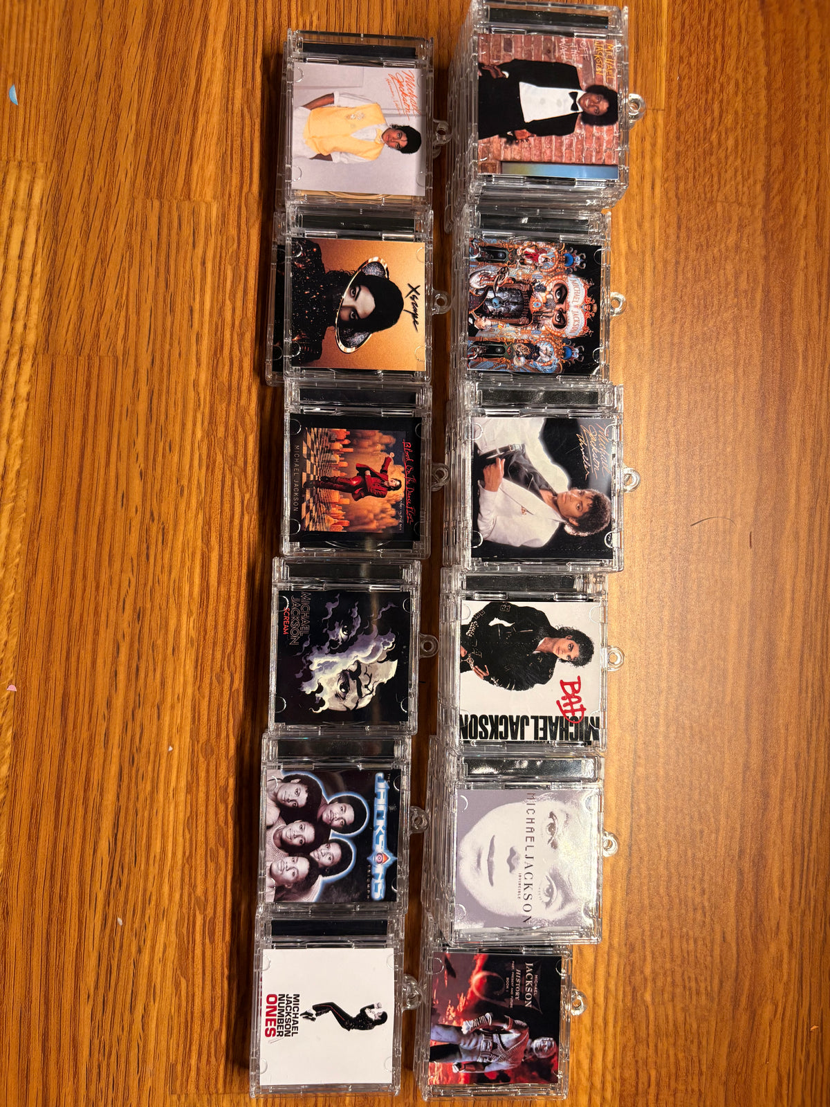 [NEW] MJ CD Keychain