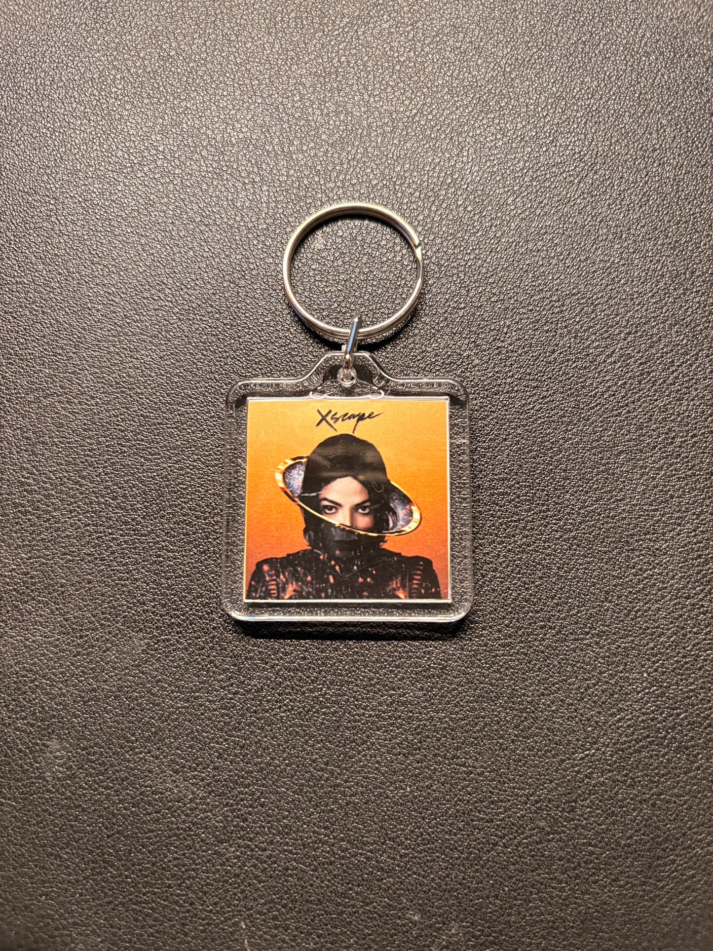[NEW] MJ Album Keychains