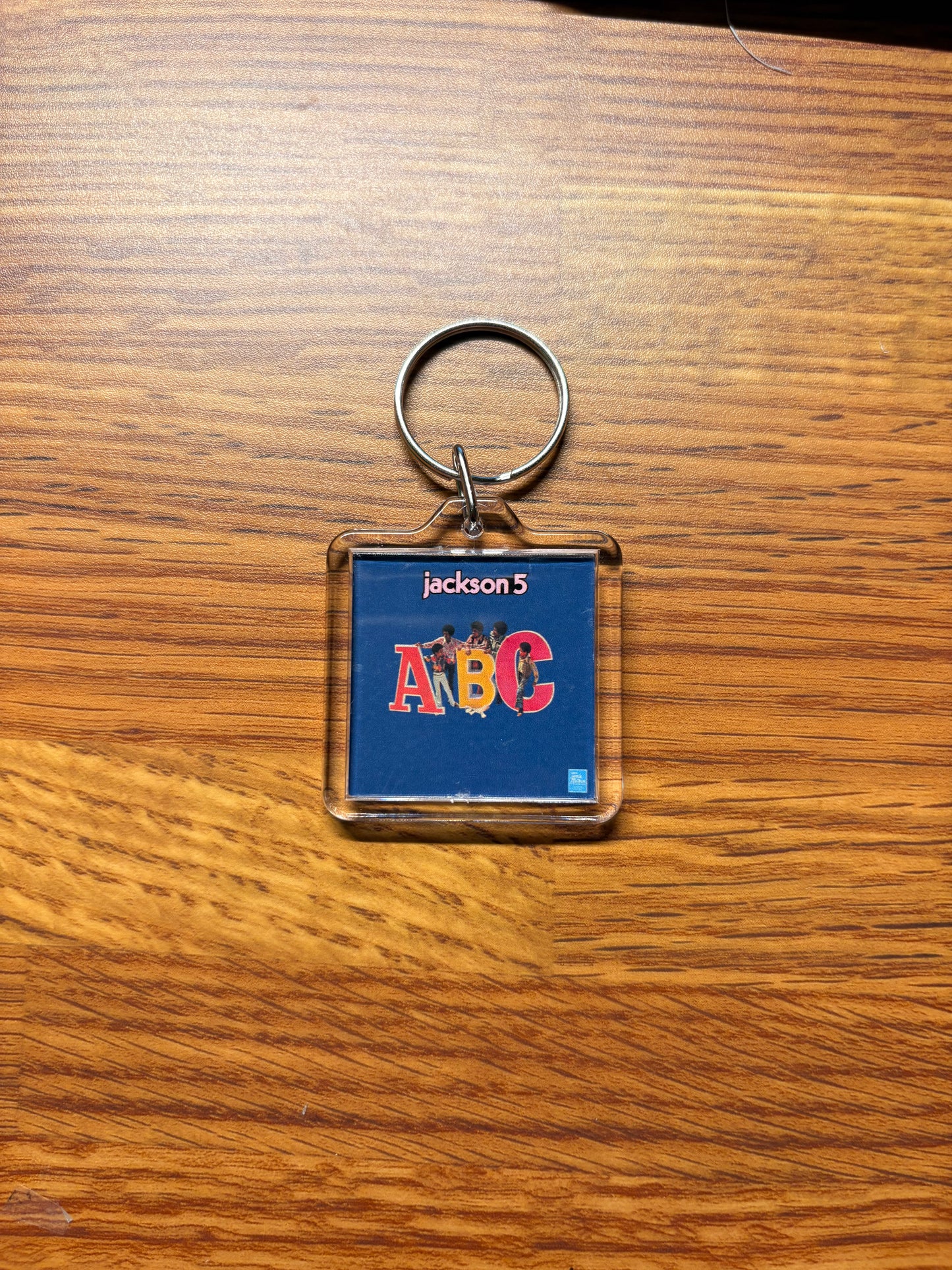 [NEW] MJ Album Keychains